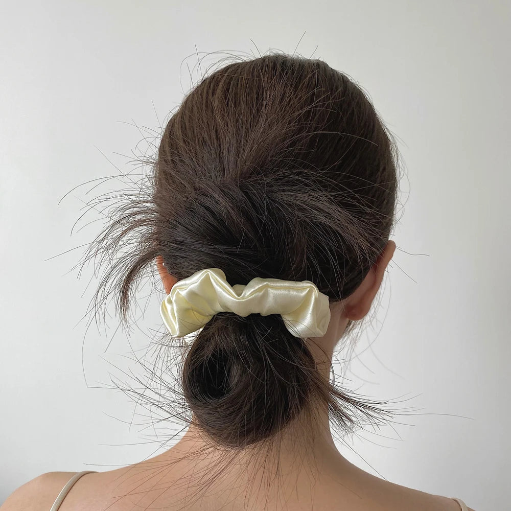 Scrunchies Luxe 🌸 | Élastiques Doux & Résistants pour Cheveux 💫