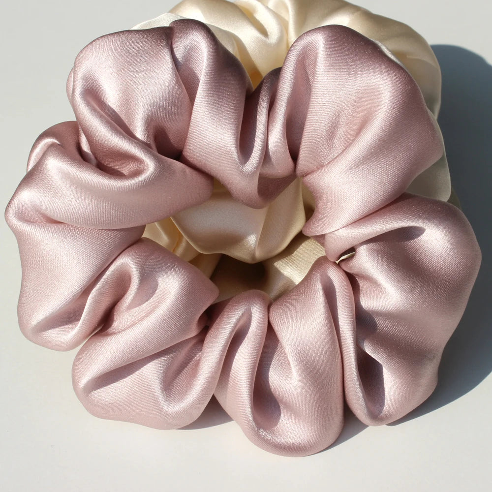 Scrunchies Luxe 🌸 | Élastiques Doux & Résistants pour Cheveux 💫