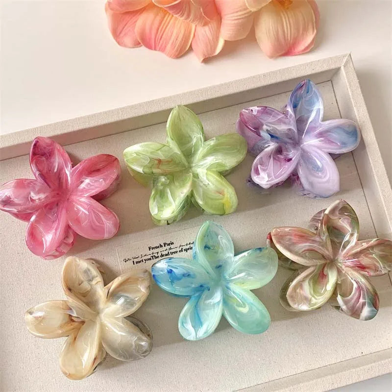 🌸 Pince à Cheveux Fleur d'Été en Acrylique – 🌿 Motif Marbré ✨