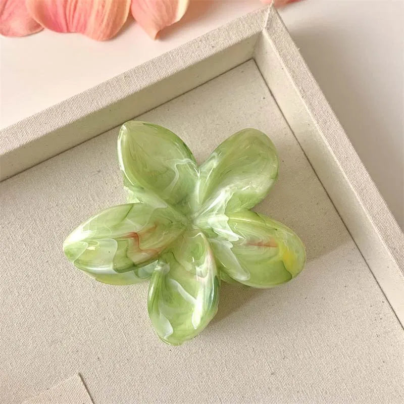 🌸 Pince à Cheveux Fleur d'Été en Acrylique – 🌿 Motif Marbré ✨
